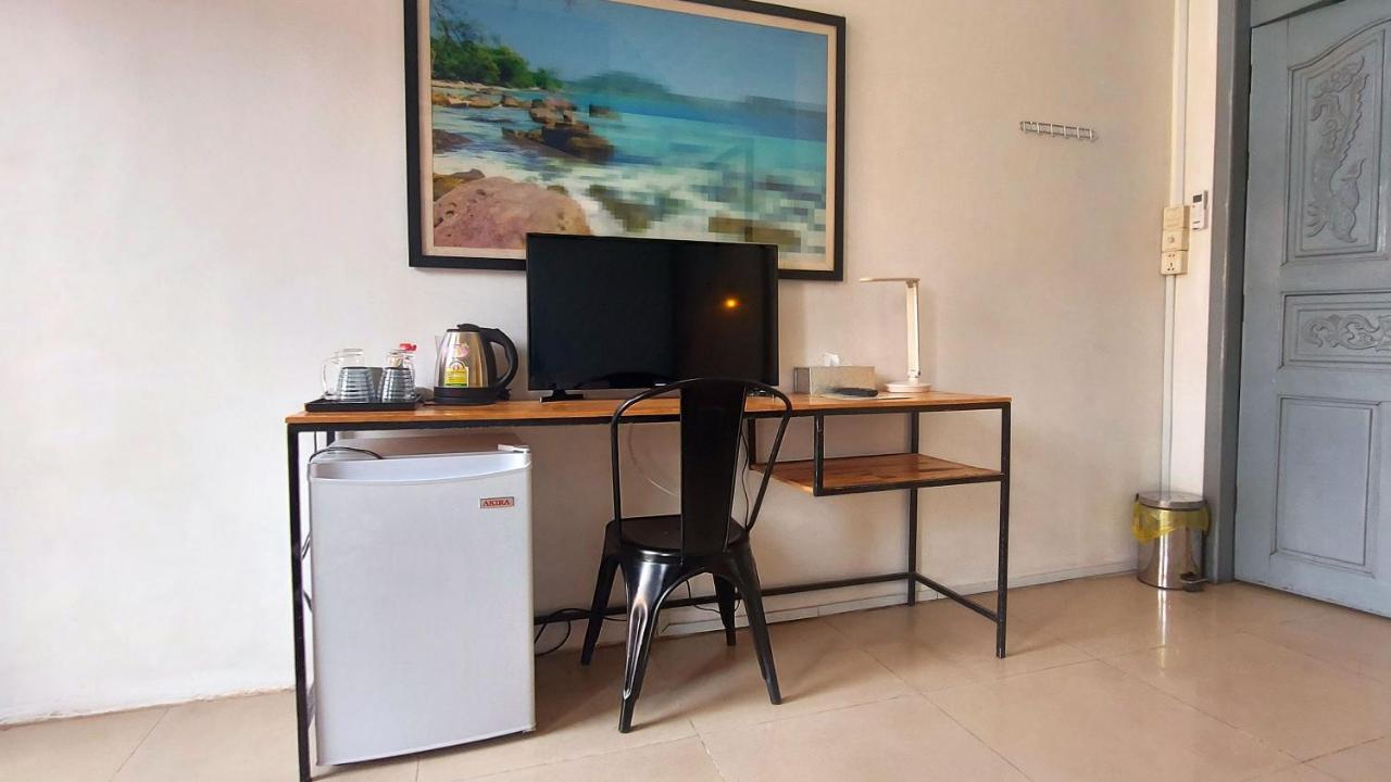 The Place Hostel Battambang Exterior foto
